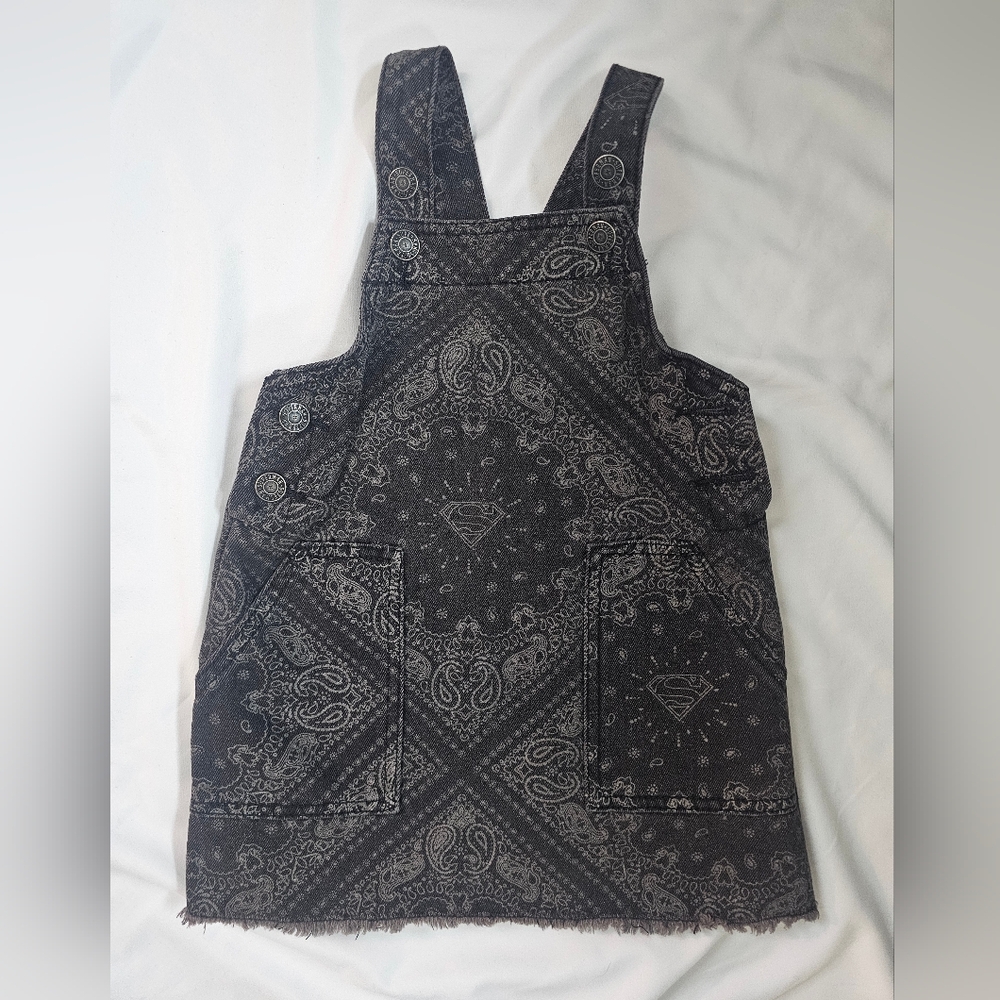 Cotton On Girls Superman License Black Denim Paisley Pinafore- Size 3